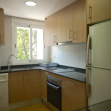 Lets Holidays Beachfront Apartamento
